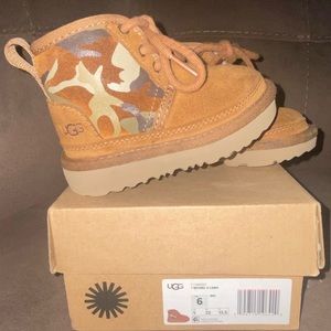 UGG T Neumel Camo - Toddler